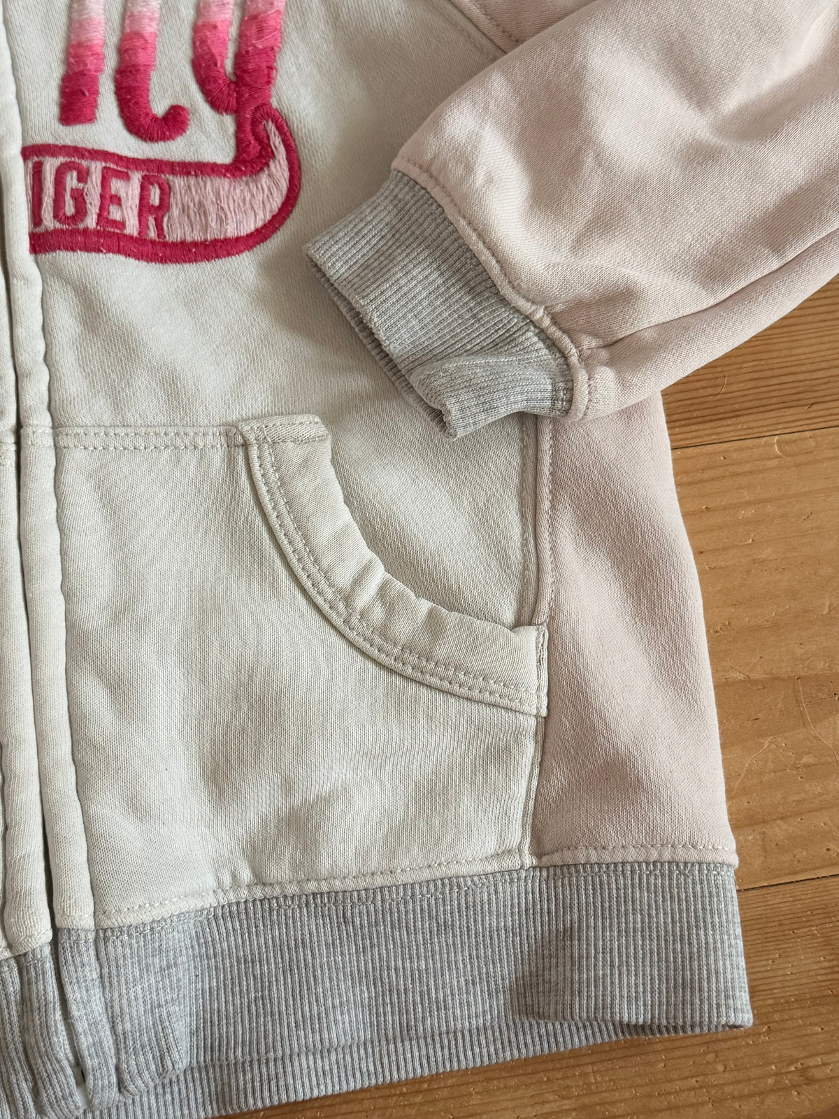 Tommy Hilfiger sweater