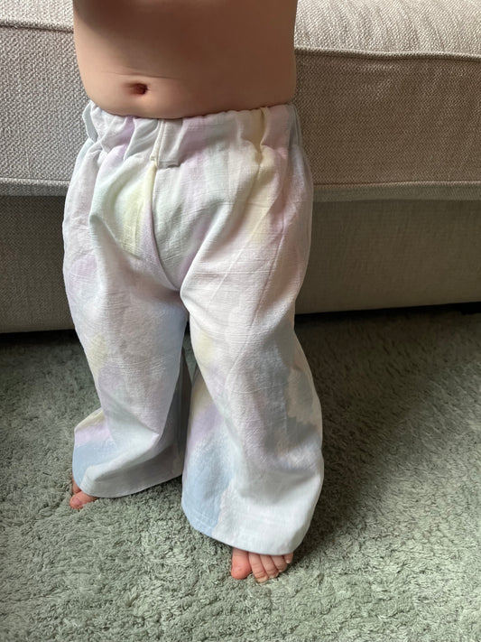 Cloud pants