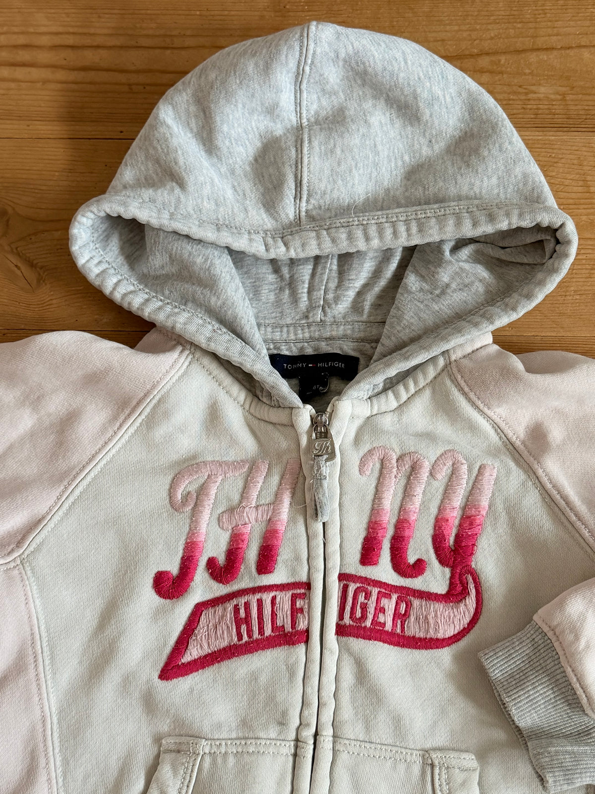 Tommy Hilfiger sweater