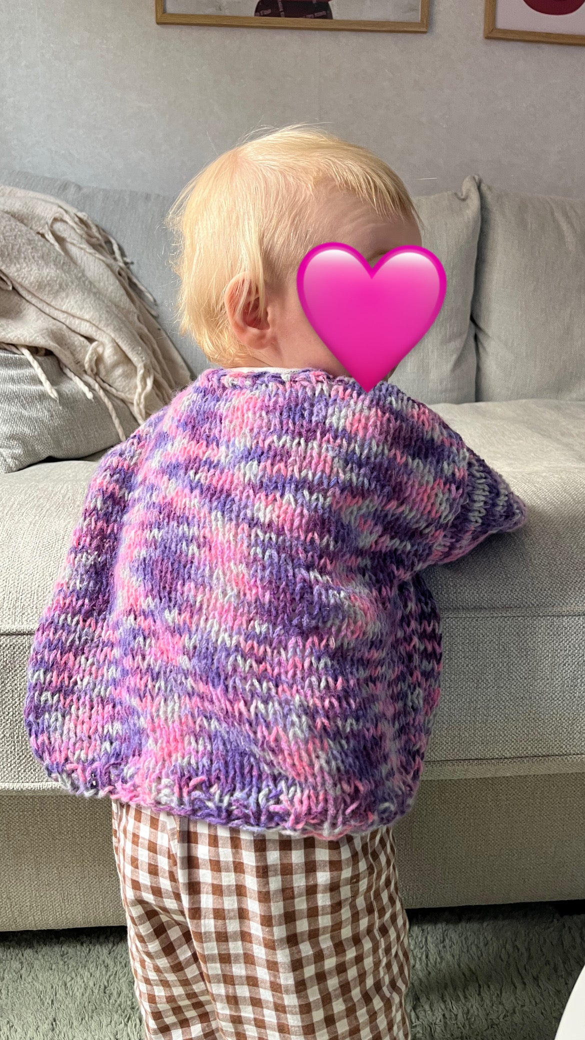 Purple knitted